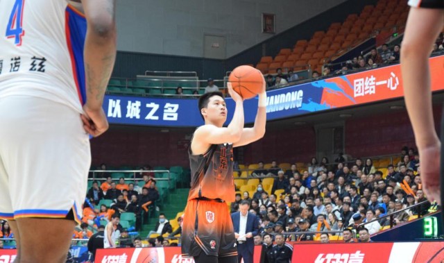 高速男篮赛季总结之三|新人培养欠火候，断层问题未能有效缓解