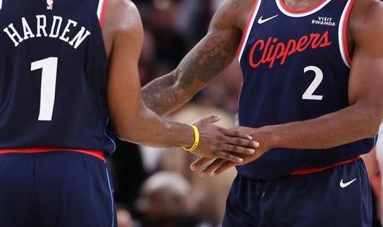 开云-同场30+得分，哈登：我和伦纳德是NBA历史上最具天赋的两名球员