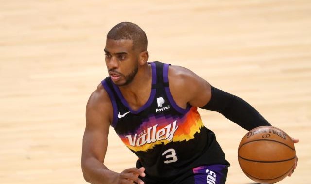 开云官网-盘点现役10大从未担任替补的球员 保罗超1000场