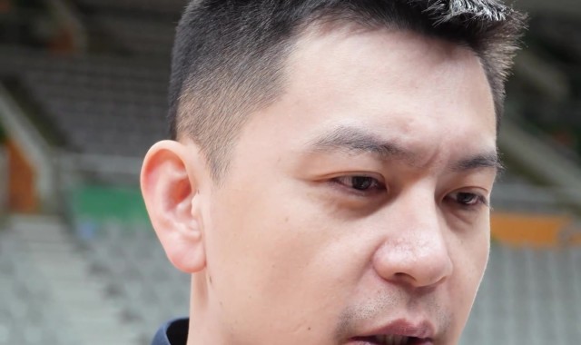 登录入口-杨鸣：青岛并未因杨瀚森离队而实力下滑 我们要保持40分钟的活力